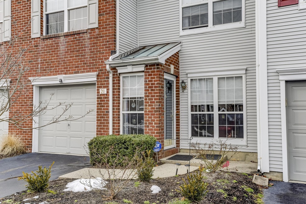 002_Front Entry