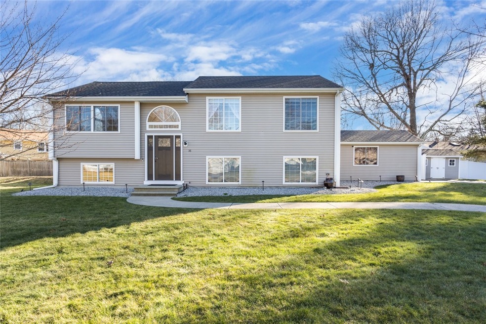 36 Step Cir, Warwick, RI 02889 - photo 1