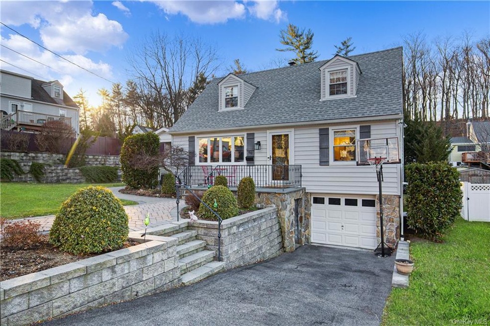 Welcome to 60 Harding Avenue!