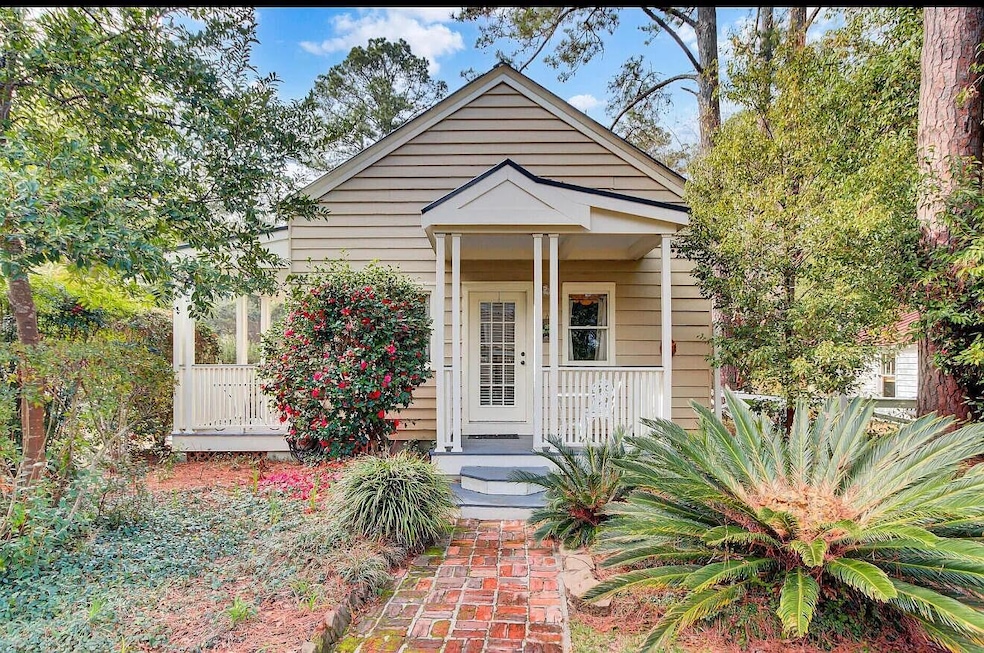 710-B S Main unit B, Summerville, SC 29483 - photo 1