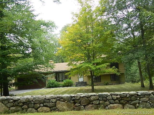 1008 Moose Hill Rd, Guilford, CT 06437 - photo 1