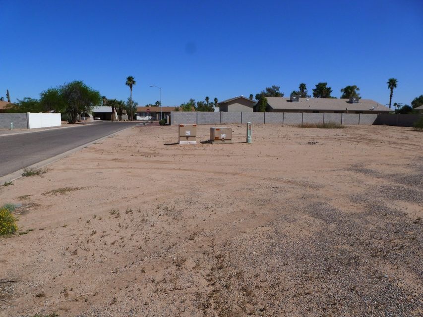 Vacant lot ready for your new home