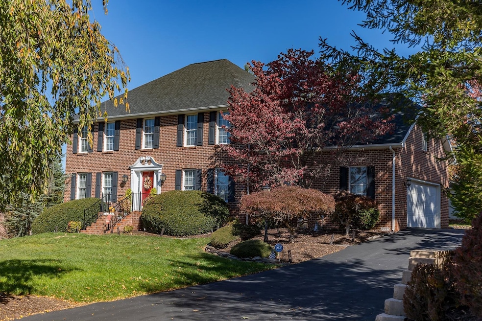 3092 Briarwood Ct, Harrisonburg, VA 22801 - photo 1