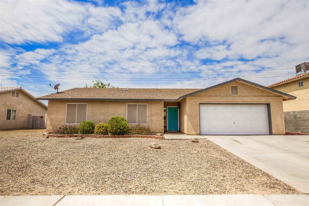 4372 S Jasmine Ave, Yuma, AZ 85365 - photo 1