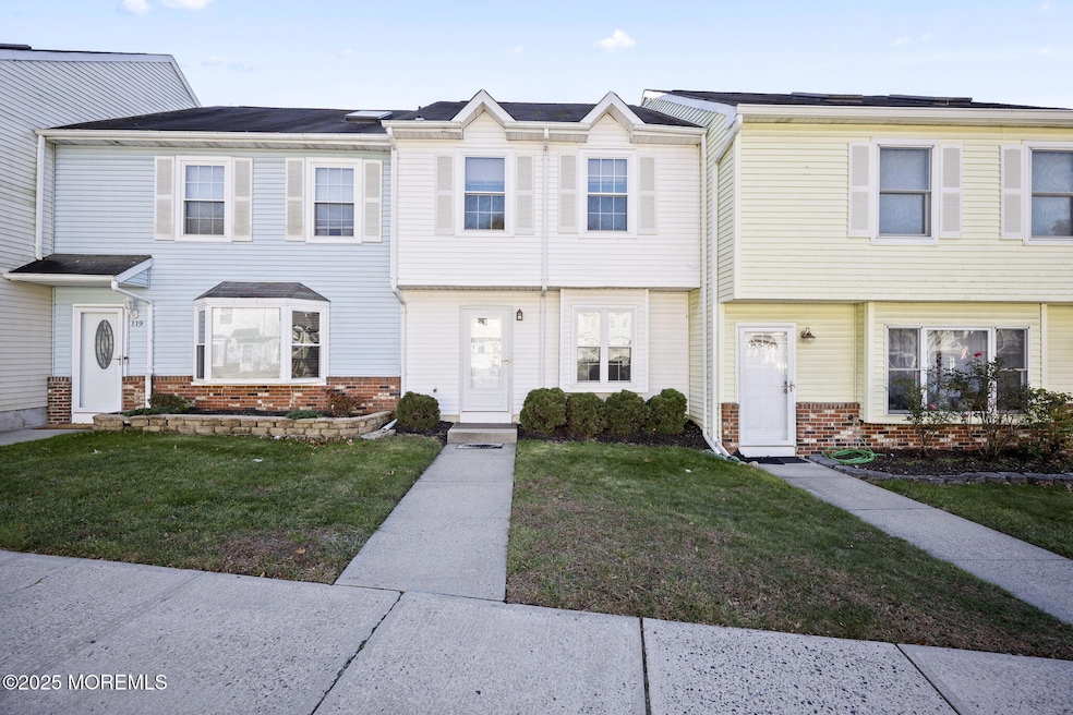 120 Joan Ct unit 120, Jackson, NJ 08527 - photo 1