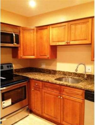 232 Canton St unit 305, Randolph, MA 02368 - photo 1