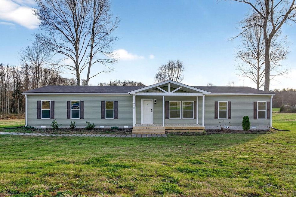 940 Kinniard Rd, Cookeville, TN 38501 - photo 1