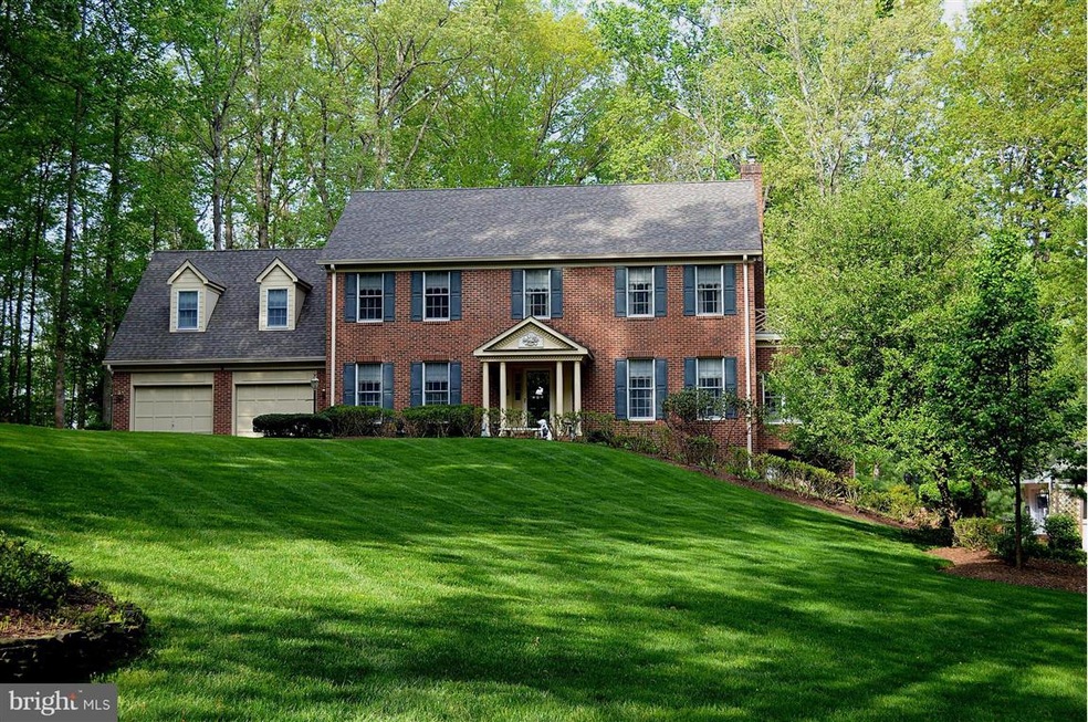 5849 Windsor Retreat, Warrenton, VA 20187 - photo 1