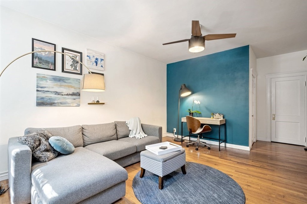 32 Marshal St unit 1, Brookline, MA 02446 - photo 1