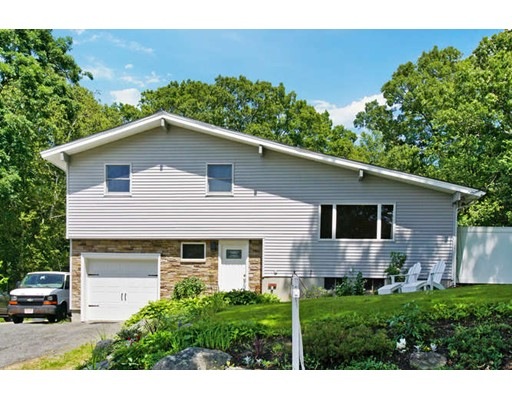 103 Fort Meadow Dr, Hudson, MA 01749 - photo 1