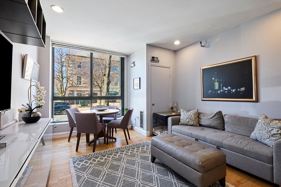 Parris Landing unit 1103, Boston, MA 02129 - photo 1