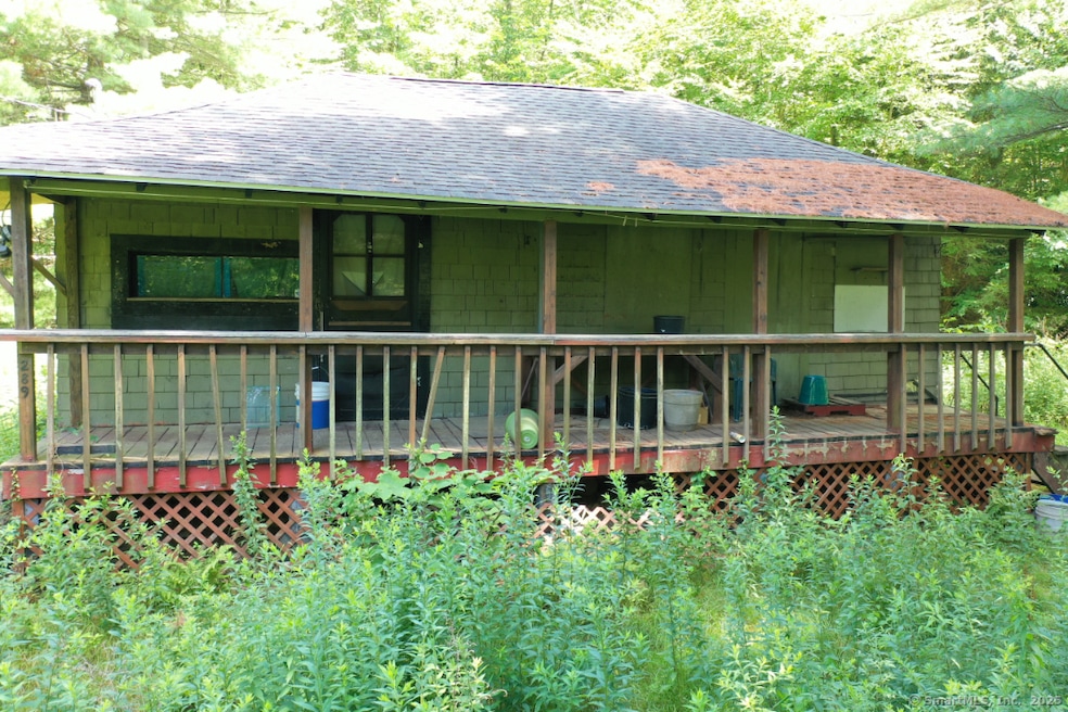 289 Spring Lake Rd, Waterbury, CT 06706 - photo 1