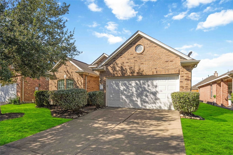 11718 Fortune Park Dr, Houston, TX 77047 - photo 1