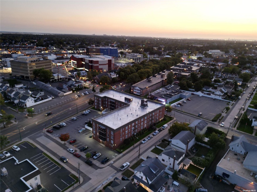 60 Hempstead Ave unit 3A, Lynbrook, NY 11563 - photo 1