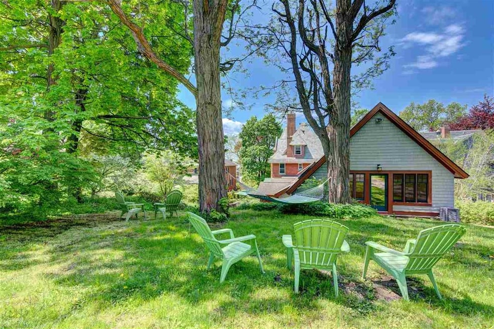 266 S Union St, Burlington, VT 05401 - photo 1