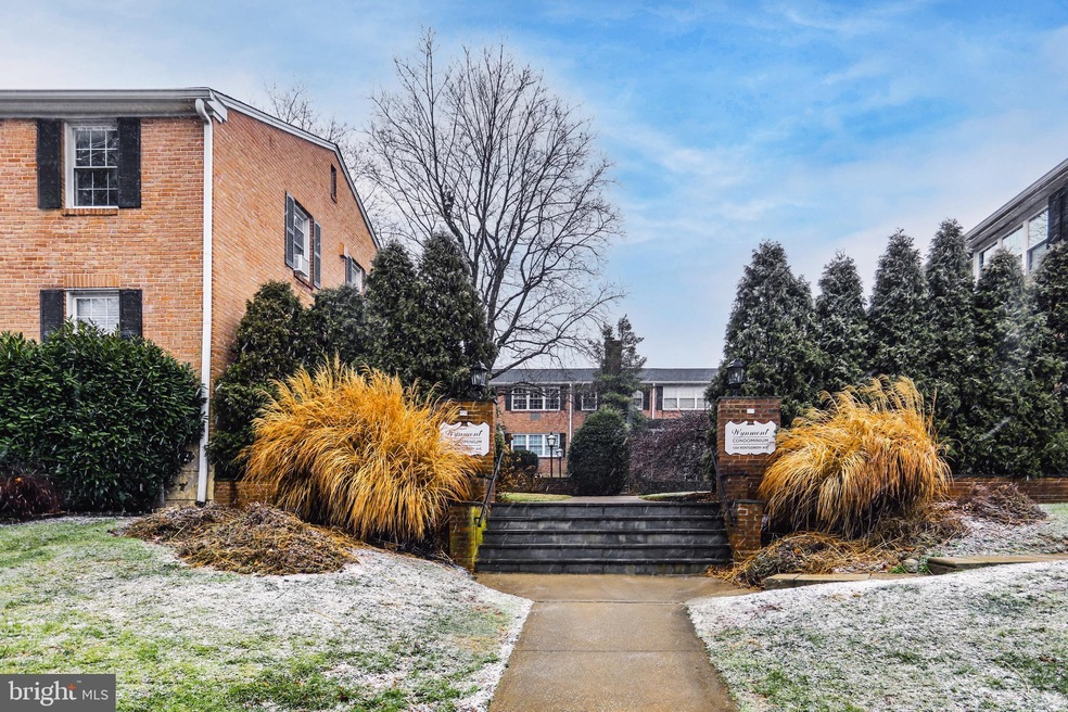 1334 Montgomery Ave unit H4, Narberth, PA 19072 - photo 1