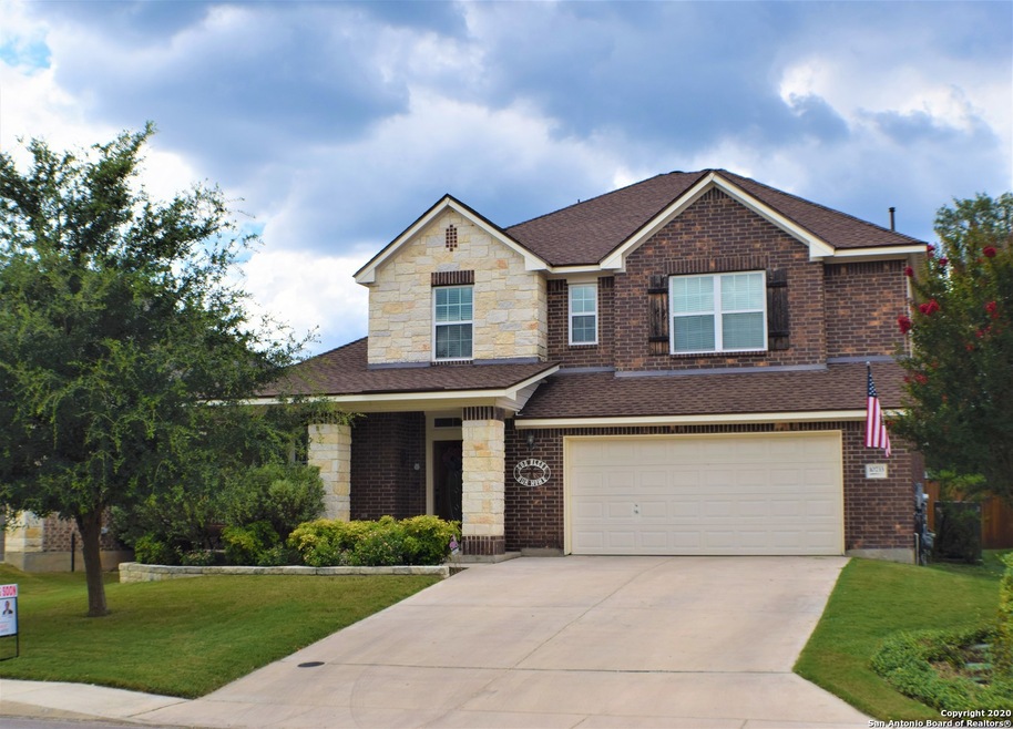 10733 Barnsford Ln, Helotes, TX 78023 - photo 1