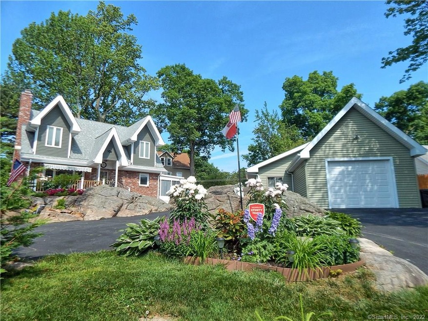 4 Cliff St, East Haven, CT 06512 - photo 1