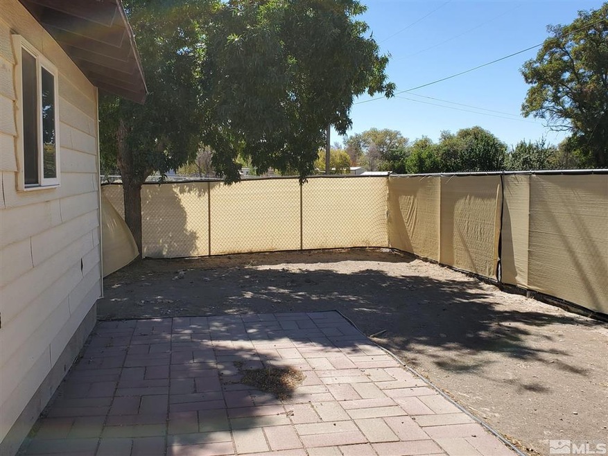 1135 Lay St, Winnemucca, NV 89445 - photo 1