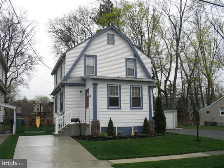 106 W Cedar Ave, Oaklyn, NJ 08107 - photo 1