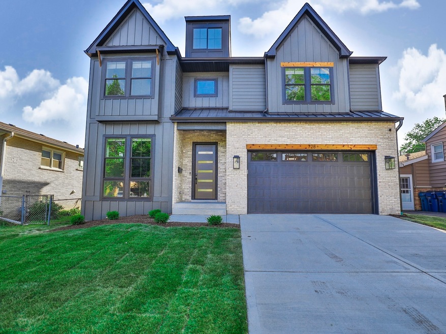 448 S Arlington Ave, Elmhurst, IL 60126 - photo 1