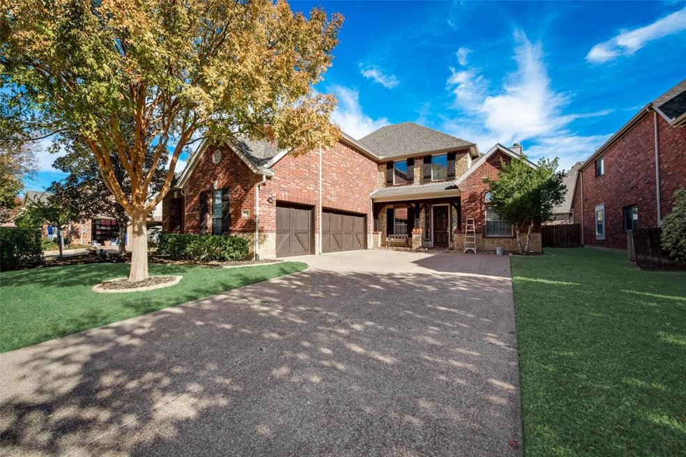 5915 Crescent Ln, Colleyville, TX 76034 - photo 1