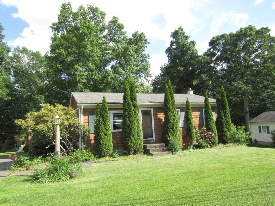 279 Brookside Cir, Florence, MA 01062 - photo 1