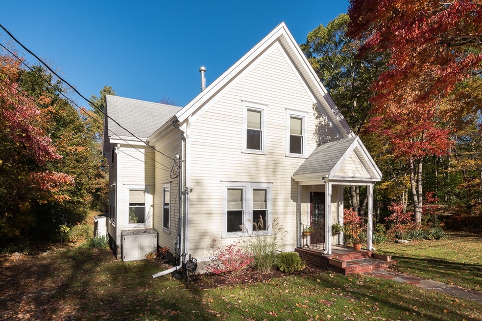 313 Salem St, Rockland, MA 02370 - photo 1