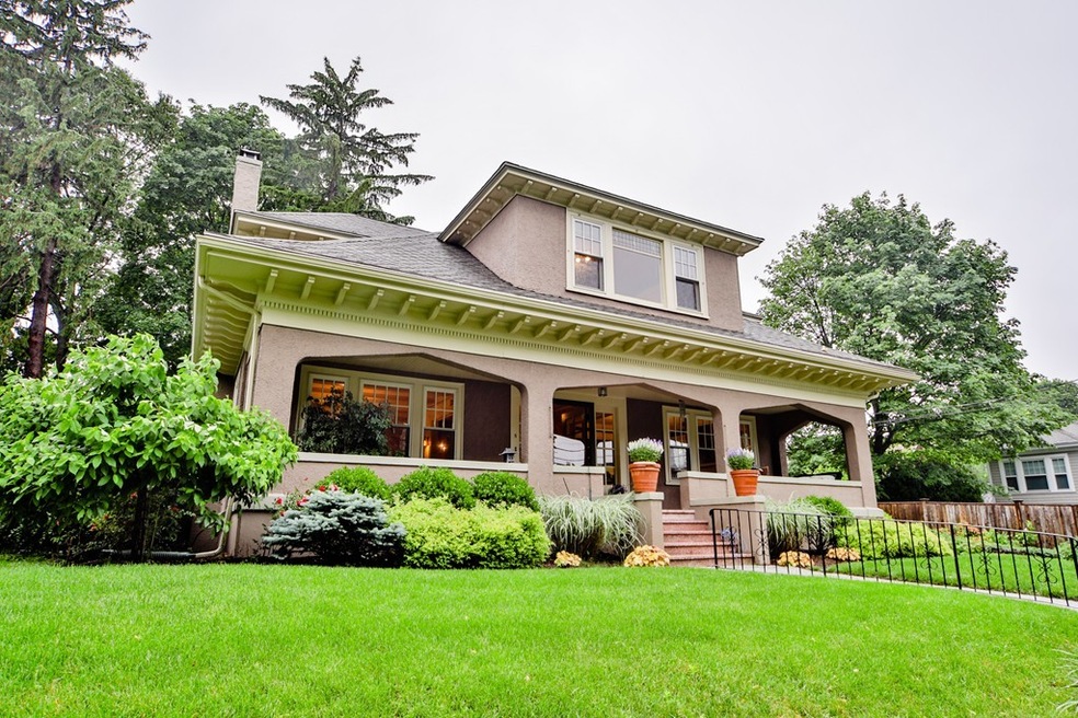 5 Briarfield Rd, Milton, MA 02186 - photo 1