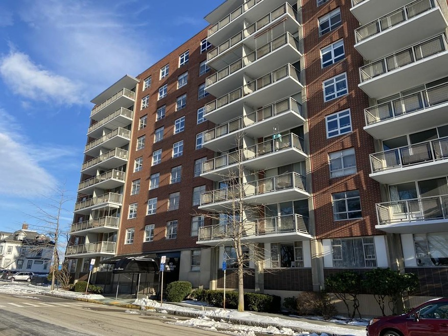 Executive House unit 603, Worcester, MA 01609 - photo 1