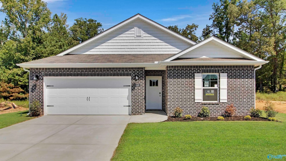 6162 Feather Way SE, Owens Cross Roads, AL 35763 - photo 1