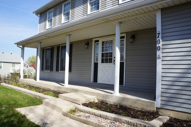 700 S Raddant Rd, Batavia, IL 60510 - photo 1