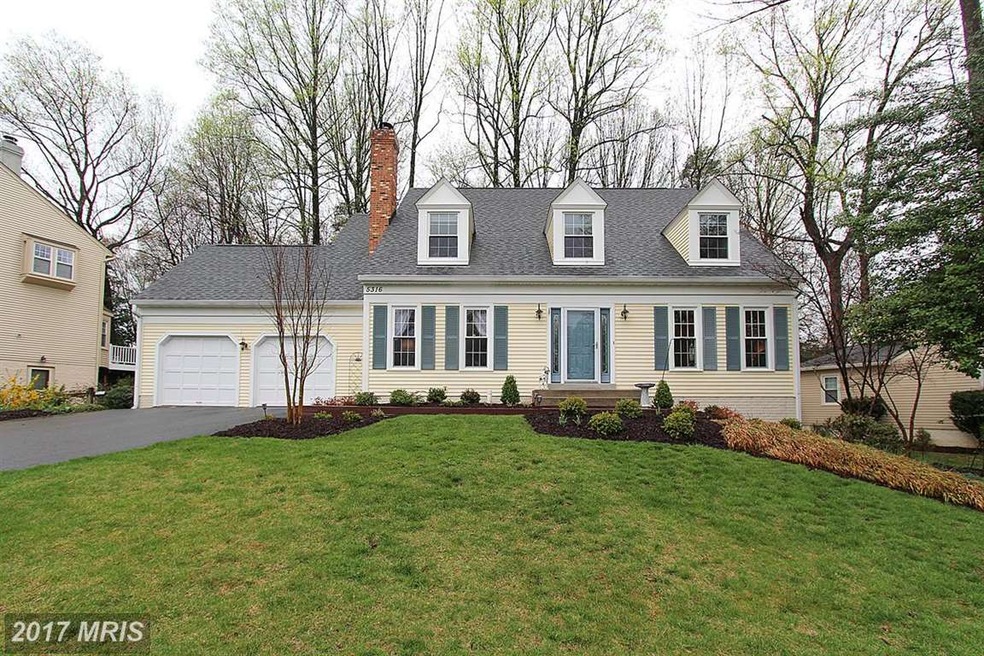 5316 Lindsay St, Fairfax, VA 22032 - photo 1