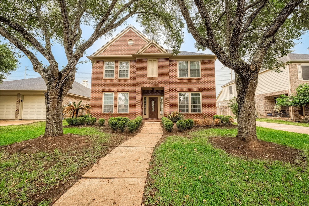 21915 Grand Brook Ln, Richmond, TX 77469 - photo 1