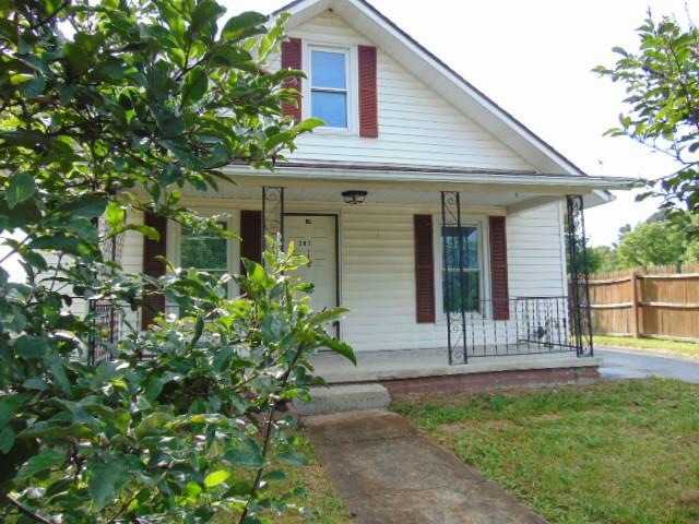 205 Thorton Avenue Princeton, WV 24740