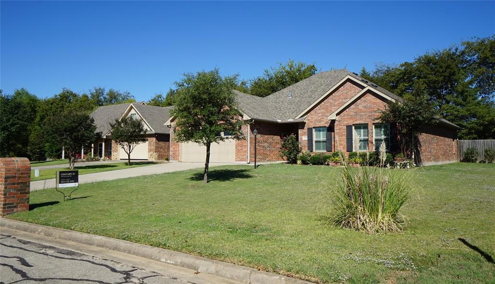 2240 N Village Dr, Bonham, TX 75418 - photo 1