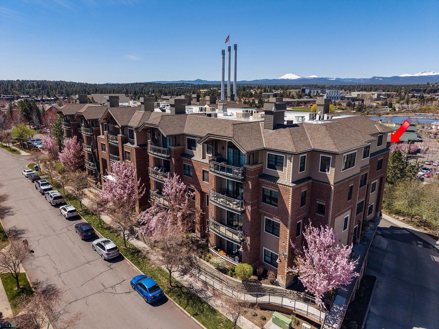 Plaza Condominiums