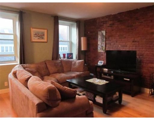 125 Fulton St unit 5, Boston, MA 02109 - photo 1