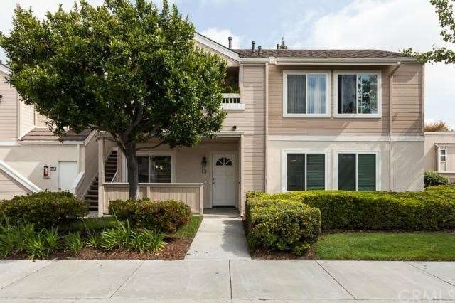 Ground level end unit with 3 bedrooms and 2 baths.