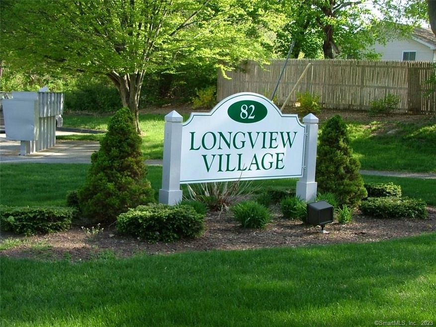 Longview Village Condominiums unit 2, Waterford, CT 06385 - photo 1