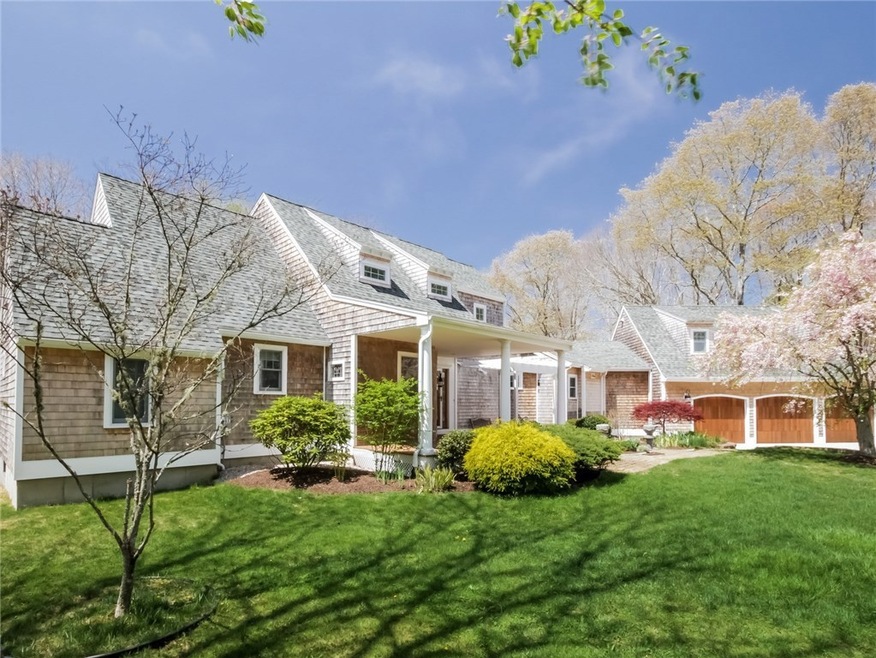 27 N Niantic Dr, Charlestown, RI 02813 - photo 1