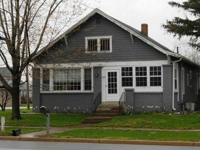 302 N Main St, Kirklin, IN 46050 - photo 1
