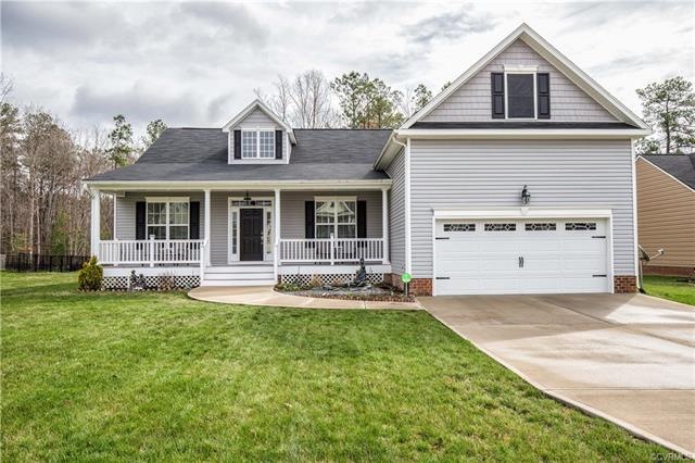 15525 Parkgate Drive welcomes you to carefree livi