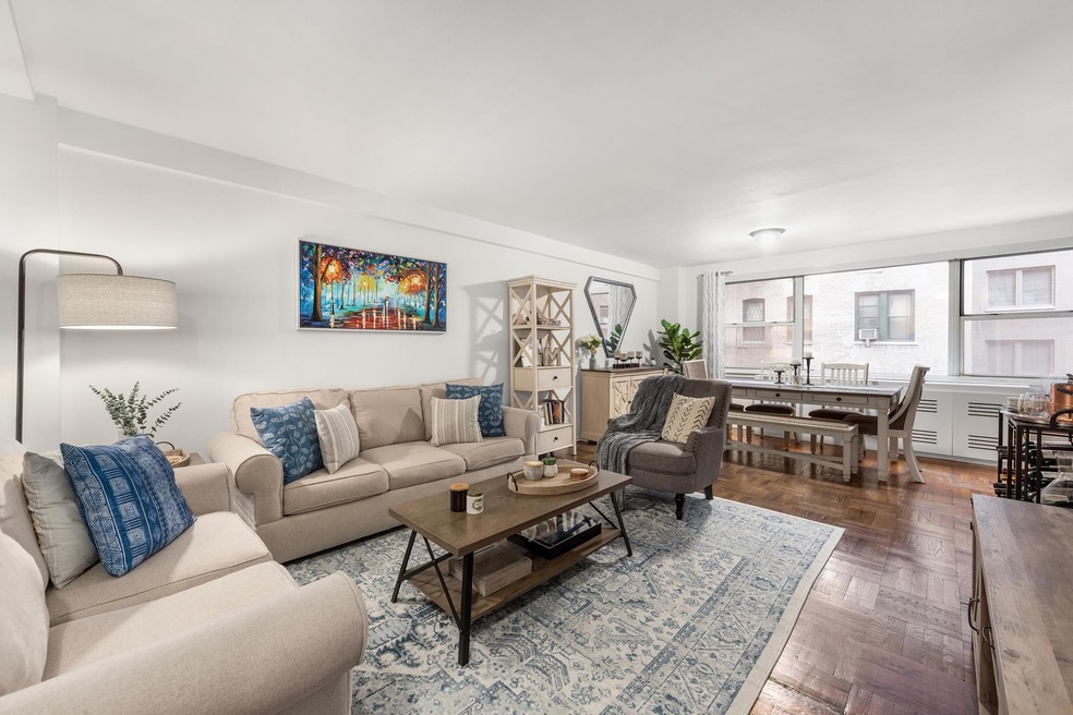 For Sale $599,000 • Co-Listing Agent