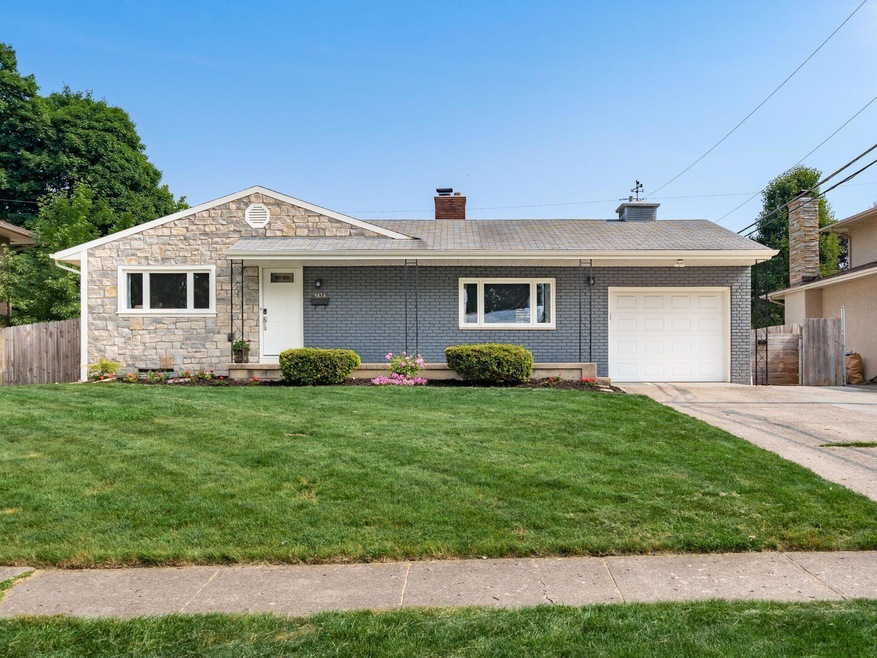 5624 Sandalwood Blvd, Columbus, OH 43229 - photo 1