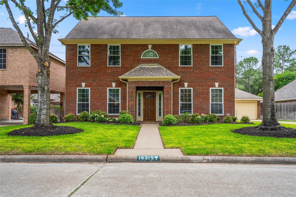 Welcome to 16315 Doverton!