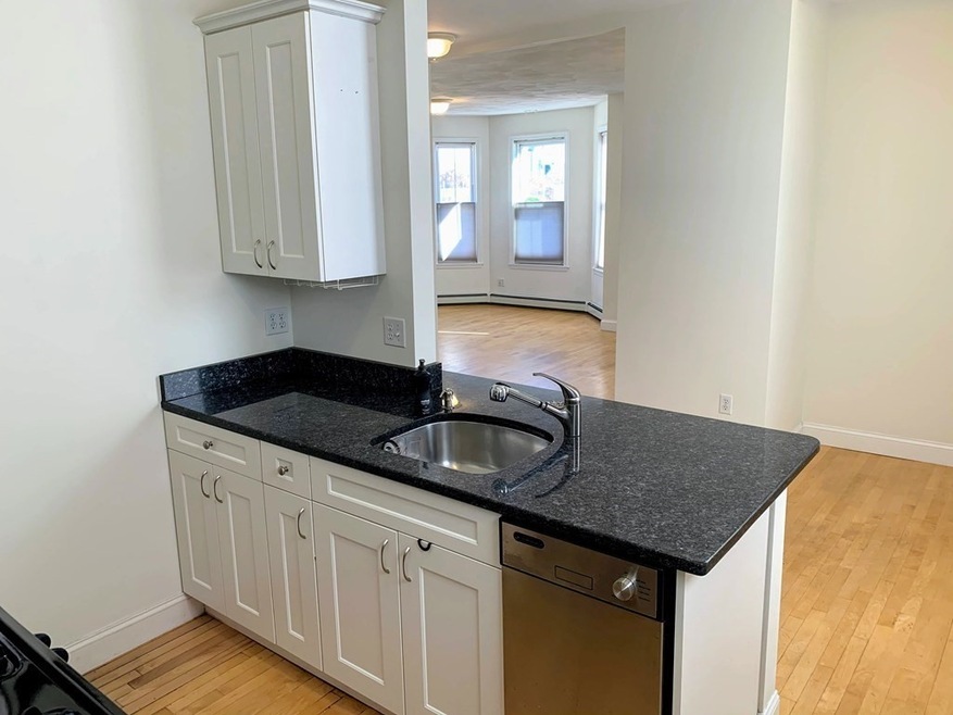 373 Cardinal Medeiros Ave unit 3, Cambridge, MA 02141 - photo 1