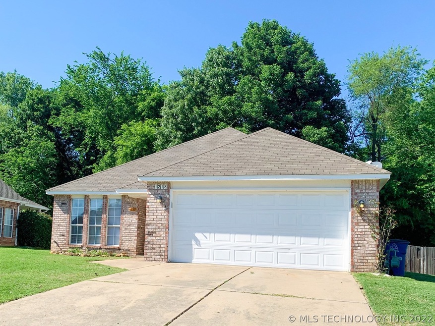 3 bedroom, 2 full baths and 2 car garage