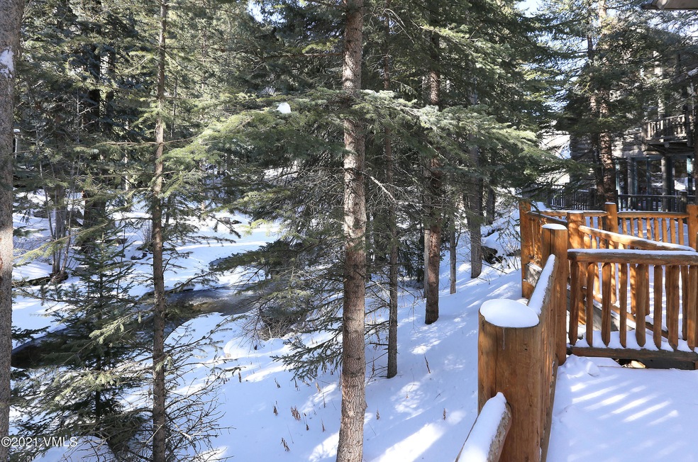 4376_e_streamside_deck_3