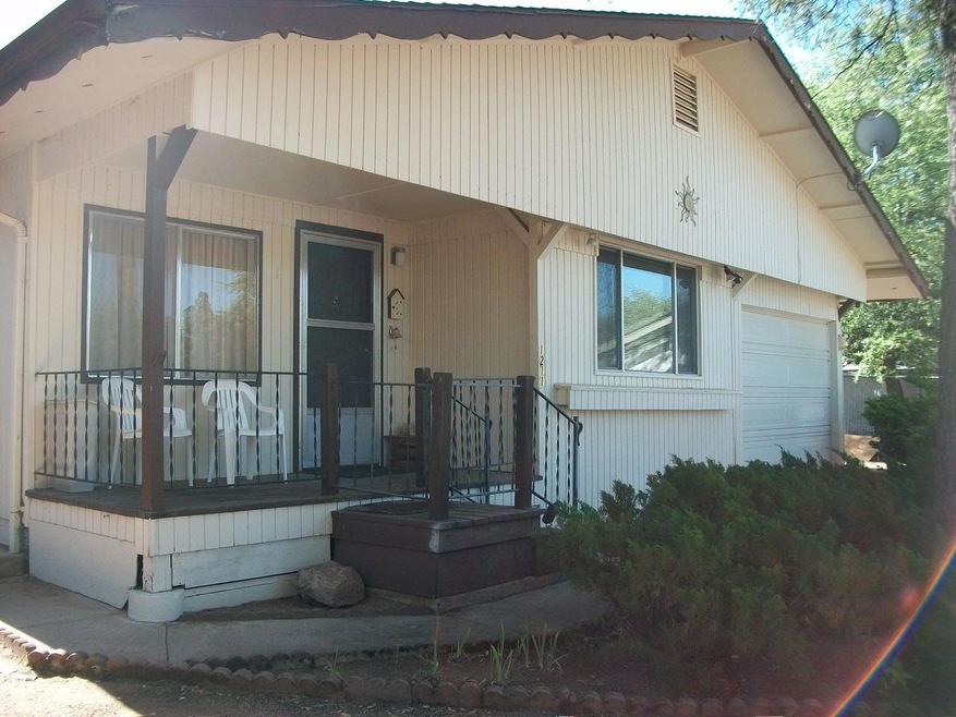1211 N BASIL CIR